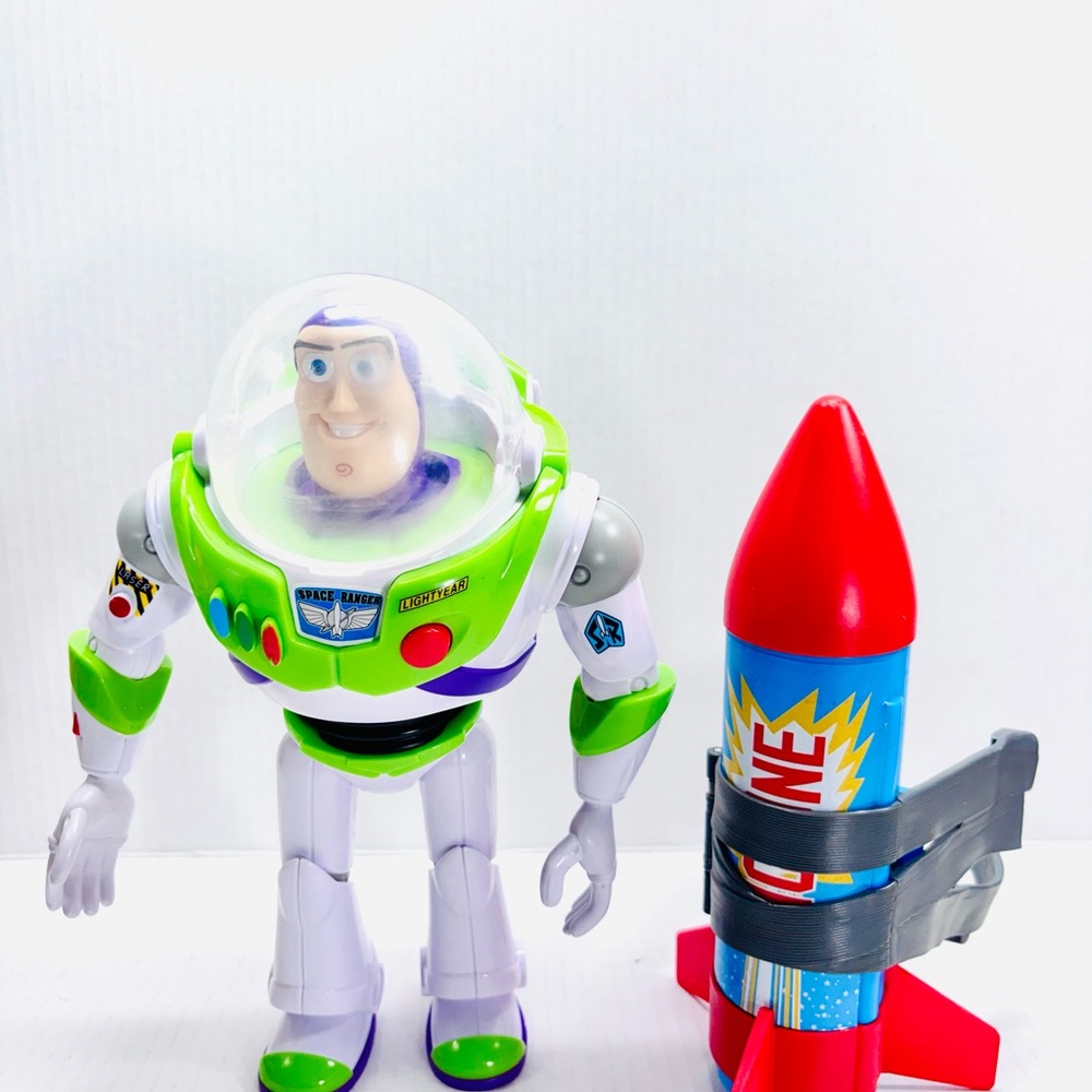 Toy Story Disney Pixar Rocket Rescue Buzz Lightyear Action Figure - Picture 6 of 9